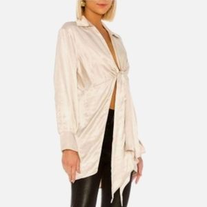Nwot Lovers + Friends Creme Satin Longsleeve Openfront Tie Sash Tunic